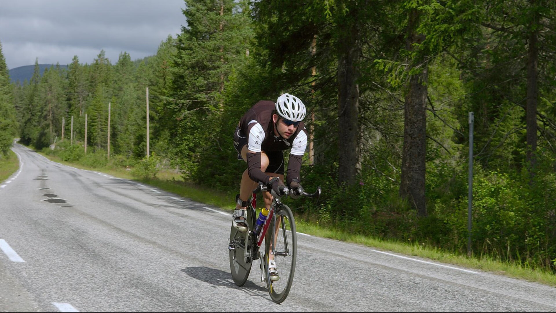 【运动员心理战】如何在关键局中保持冷静？，运动员如何保持状态