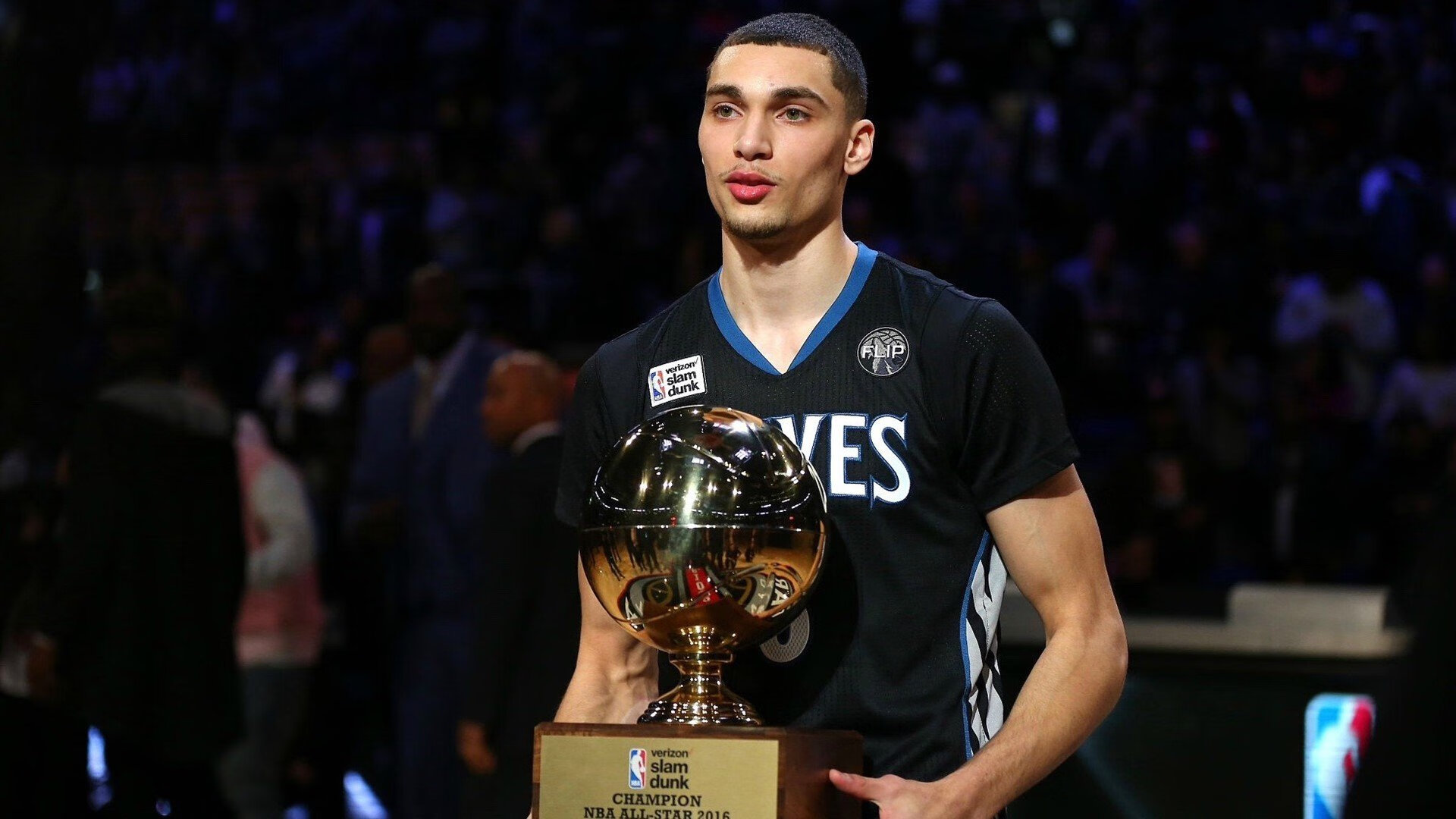 -柯洁在“贺岁杯”围棋邀请赛中夺冠，柯洁围棋决赛视频全程